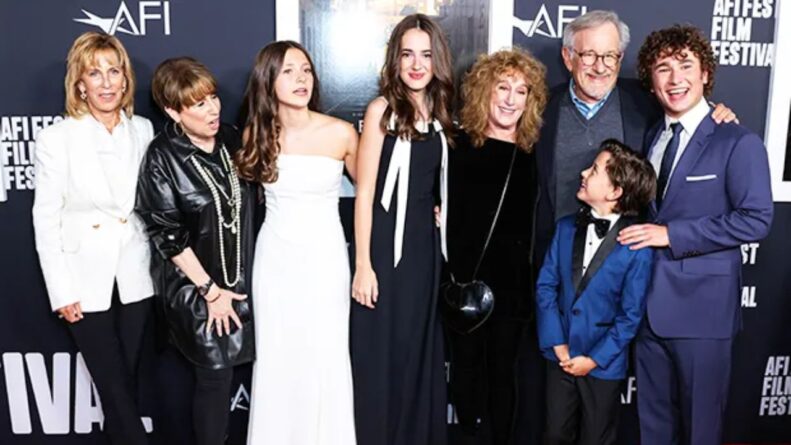 Steven Spielberg with wife Kate Capshaw and children